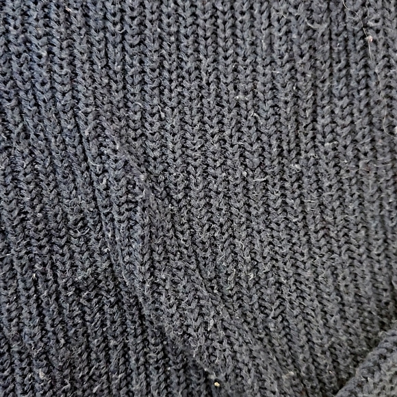 Navy Banana Republic Sweater - Picture 4 of 4